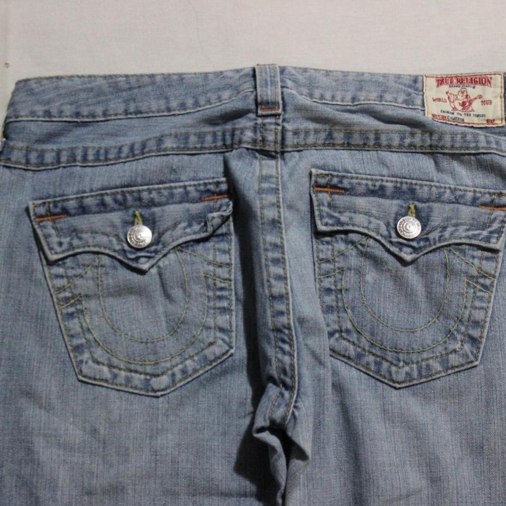 Womens Y2K Light Wash True Religion Cameron Distressed Straight Fit Jeans - Picture 5 of 8